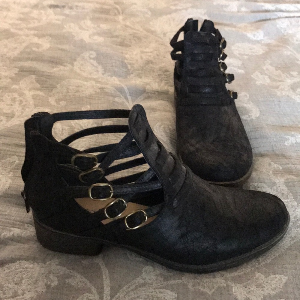 Black Booties